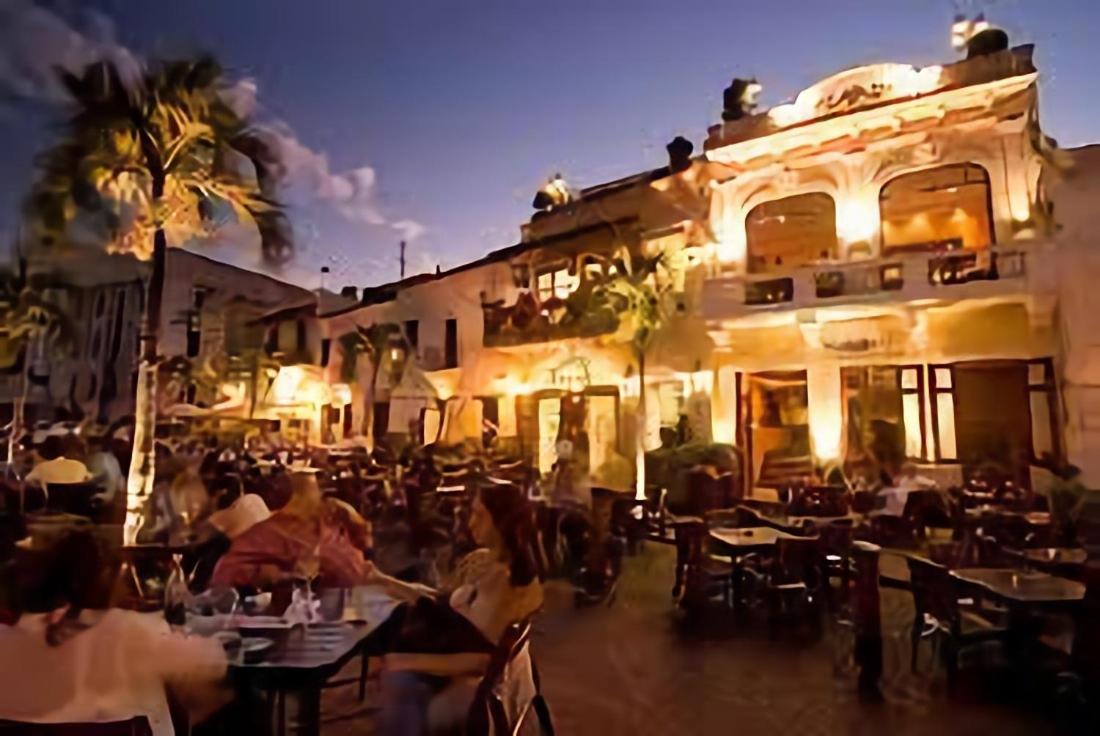 Hotel Colonial Blanco Santo Domingo Kültér fotó